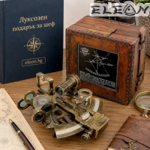 Секстант Kelvin&Hughes в луксозна кутия, Месинг, Действащ